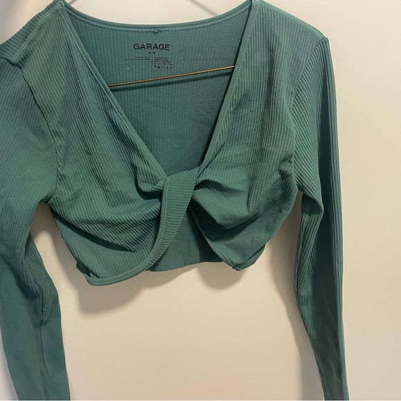 GARAGE long sleeve twist,warn a couple times but olny had for a week or so. - Picture 3 of 3